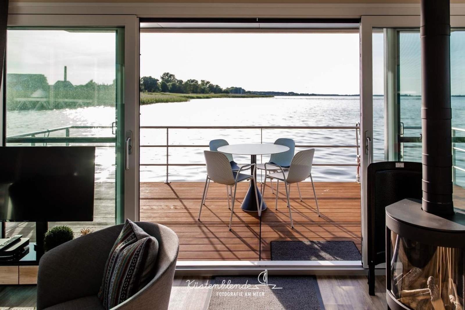 Hausboot Kranichnest Ribnitz-Damgarten Exterior foto