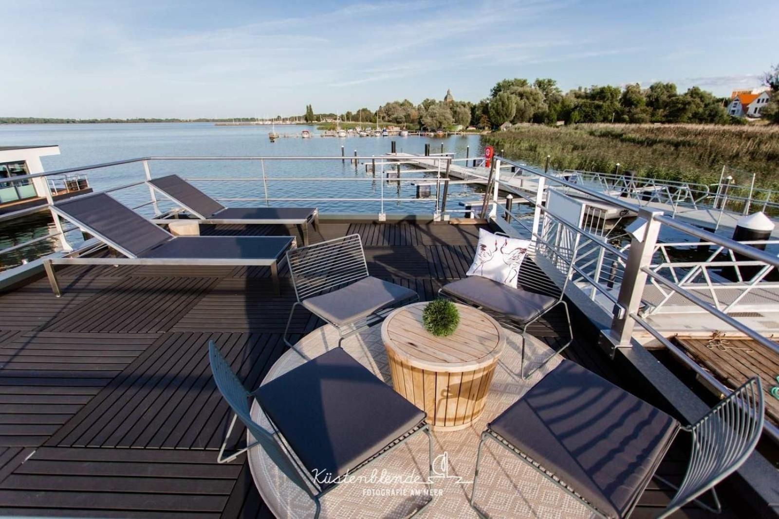Hausboot Kranichnest Ribnitz-Damgarten Exterior foto