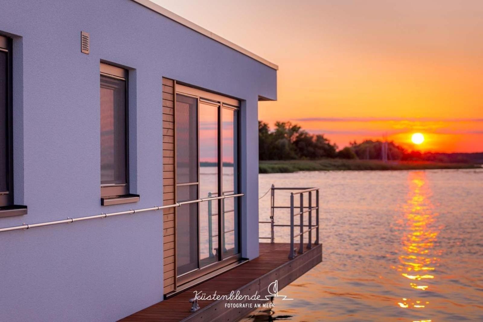 Hausboot Kranichnest Ribnitz-Damgarten Exterior foto