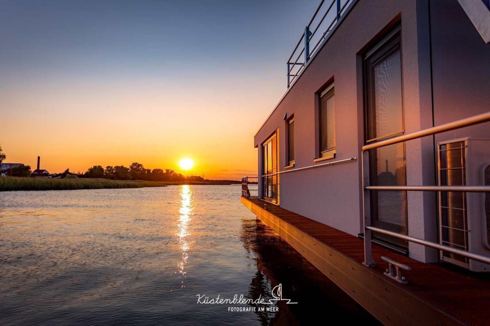 Hausboot Kranichnest Ribnitz-Damgarten Exterior foto